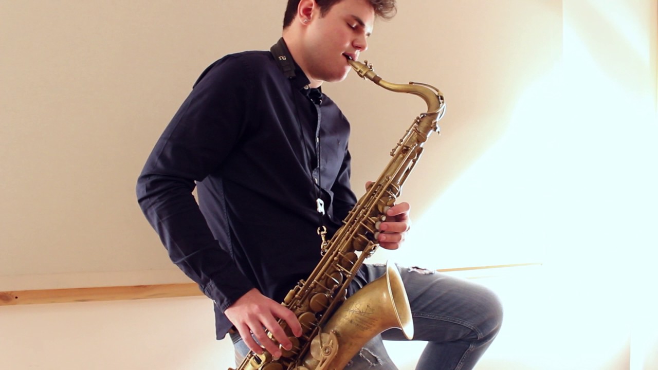 HÅKAN HELLSTRÖM - VALBORG - Rob f Jones Tenor Sax Cover